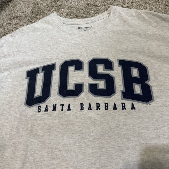 Champion UCSB Tee in Size XL. - Picture 2 of 10